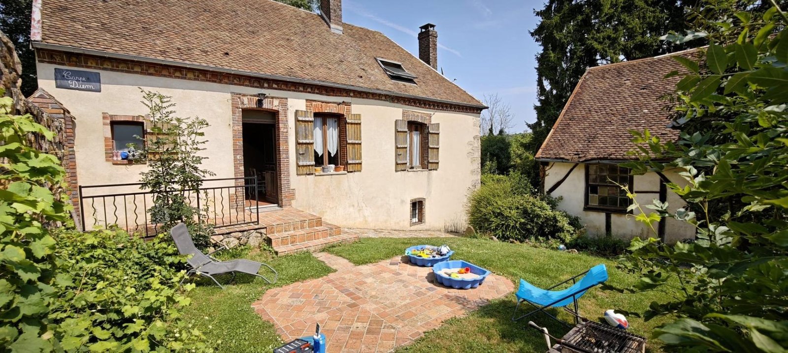 Maison 4 pièces de 117 m² vendue à Villadin