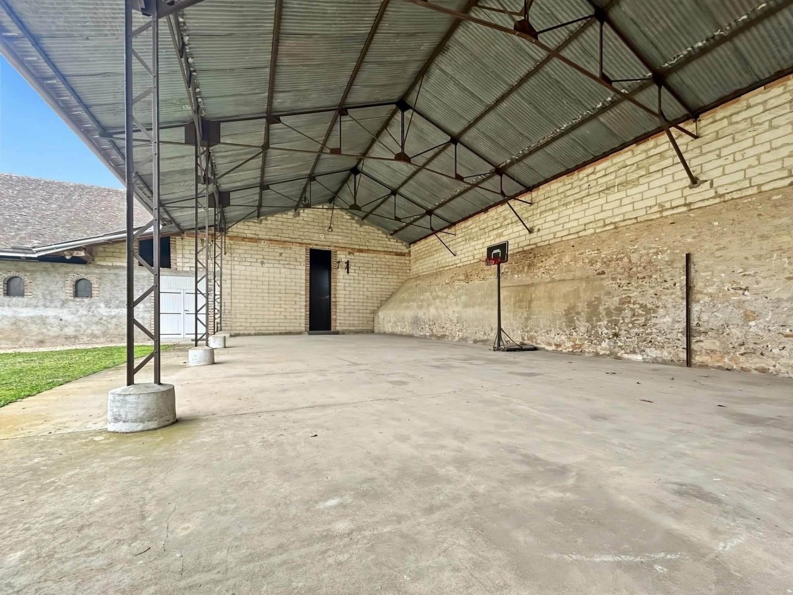 Maison 7 pièces de 149 m² vendue à Serbonnes – photo 3