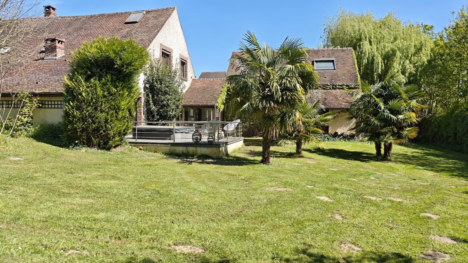 Maison 16 pièces de 367 m² vendue à Sens – photo 13